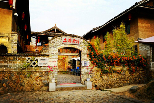 1515209332643609.jpg CghzfVTfaReABgvbAALHTwM5IJM617.jpg