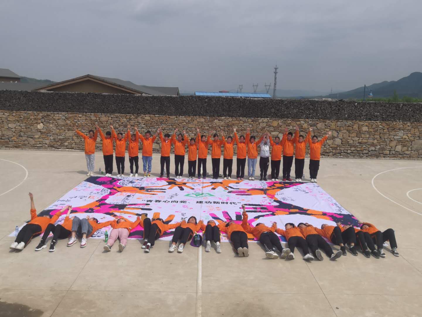 1558332303621737.jpg 4b364b6f4d5e7d5857f5fd52f581c2a.jpg