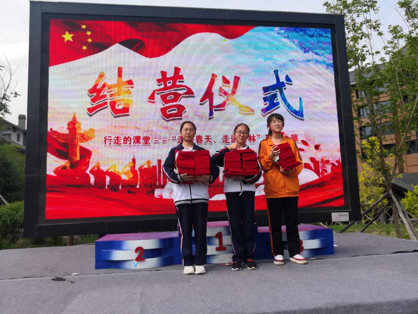 1558332411176645.jpg 4e5feae3547076e349688a812752fb5.jpg